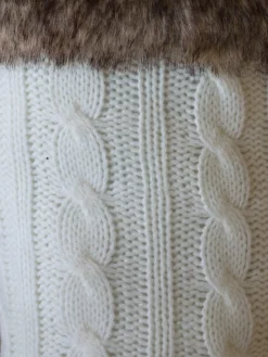 Cableknit Stockings