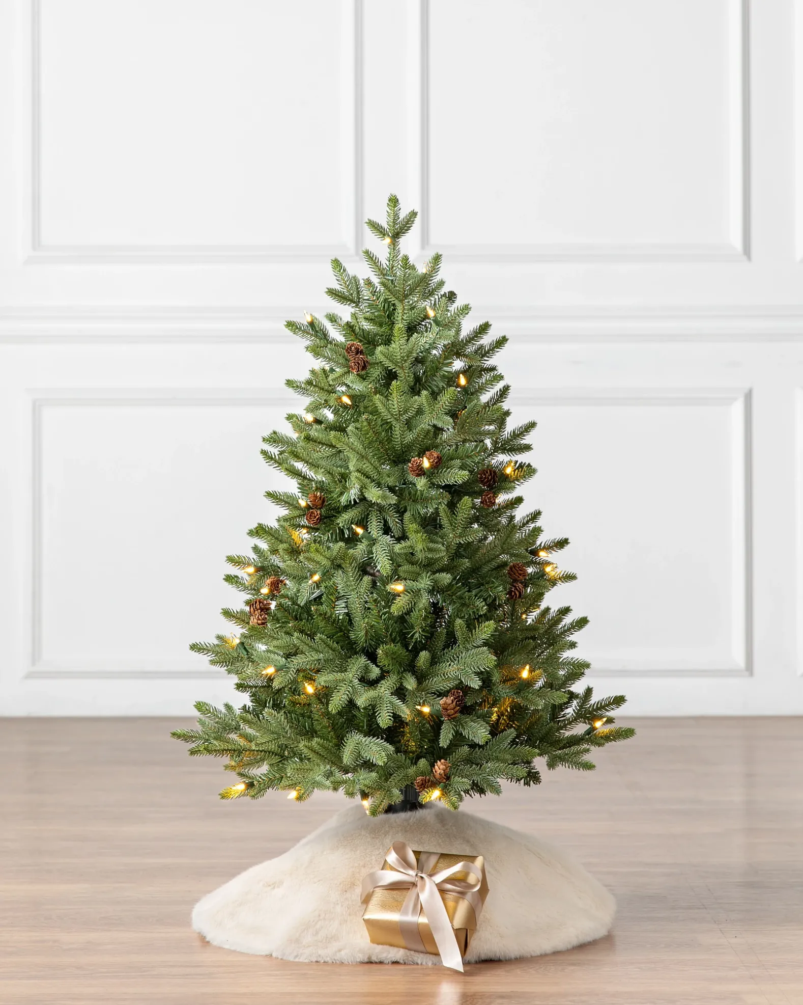 Greenwich Estates® Pine Trees
