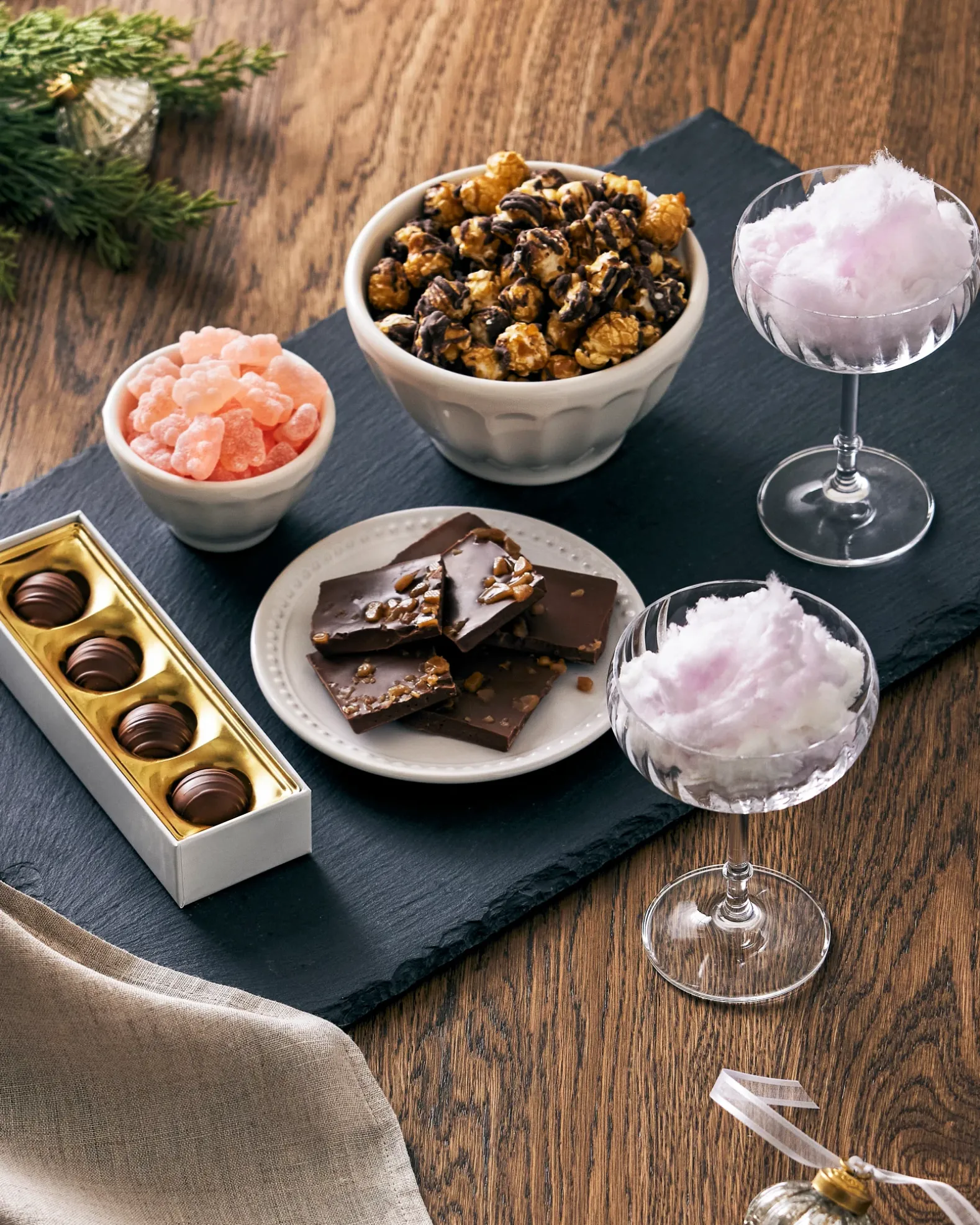 Lolli & Pops Merry Mocktail Gift Box