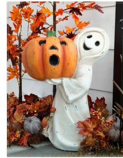 Outdoor Lit Friendly Ghost