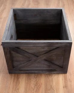 Wooden Crate Christmas Tree Collars